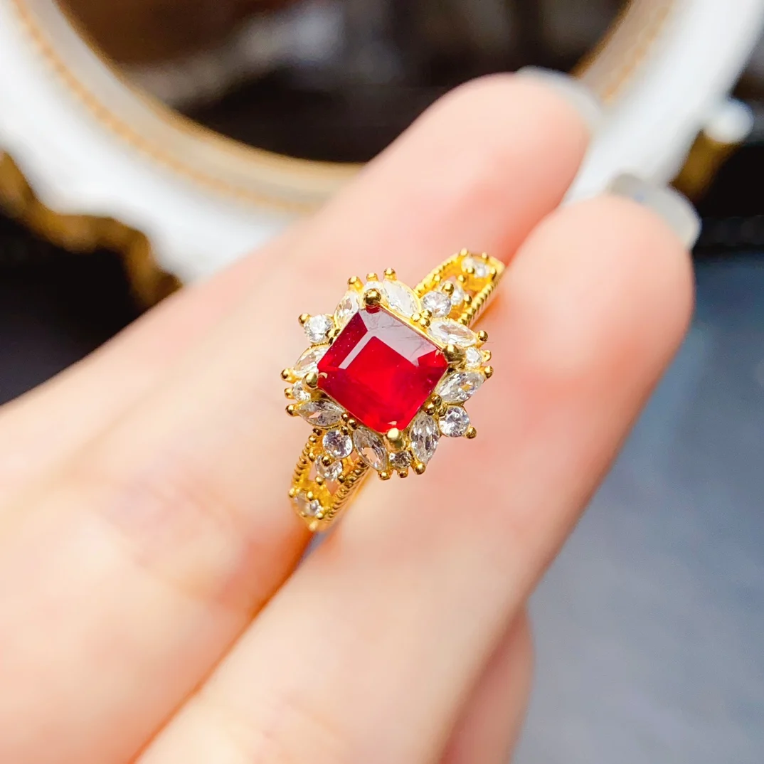 FS Natural Square Ruby Ring S925 Sterling Silver Zircon Fine Fashion Charm Weddings Jewelry for Women Gift MeiBaPJ Certificate
FS Natural Square Ruby Ring S925 Sterling Silver Zircon Fine Fashion Charm Weddings Jewelry for Women Gift MeiBaPJ Certificate
