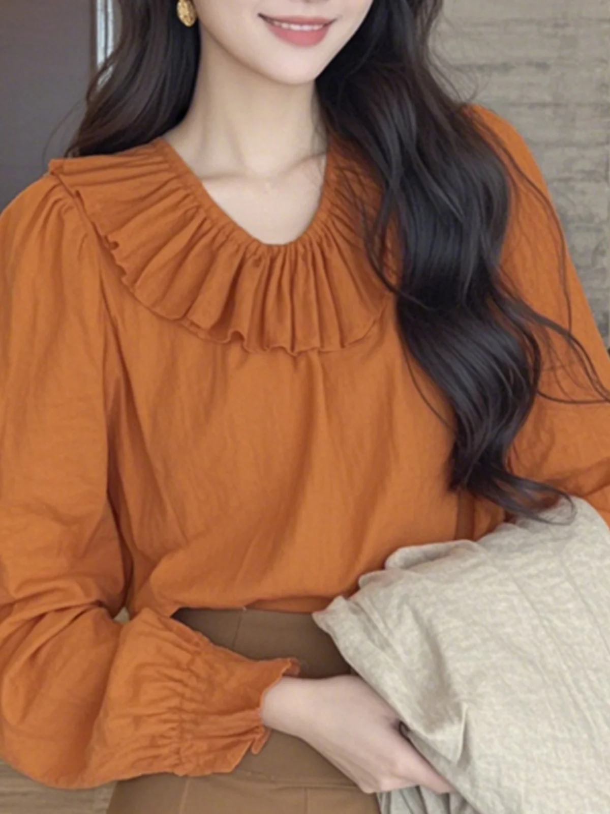 Весна 2025: Новинка! Женская свободная футболка оранжевого цвета с длинным рукавом и круглым вырезом, премиум-качество, модная модель D0263
Весна 2025: Новинка! Женская свободная футболка оранжевого цвета с длинным рукавом и круглым вырезом, премиум-качество, модная модель D0263