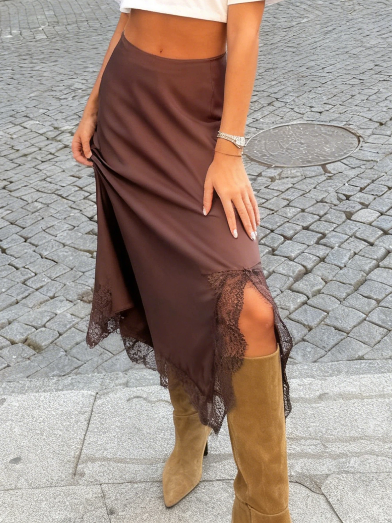 Женские юбки 2026: Модные повседневные длинные юбки с эластичным поясом, кружевными вставками, асимметричным подолом и боковым разрезом для выхода в свет
Женские юбки 2026: Модные повседневные длинные юбки с эластичным поясом, кружевными вставками, асимметричным подолом и боковым разрезом для выхода в свет