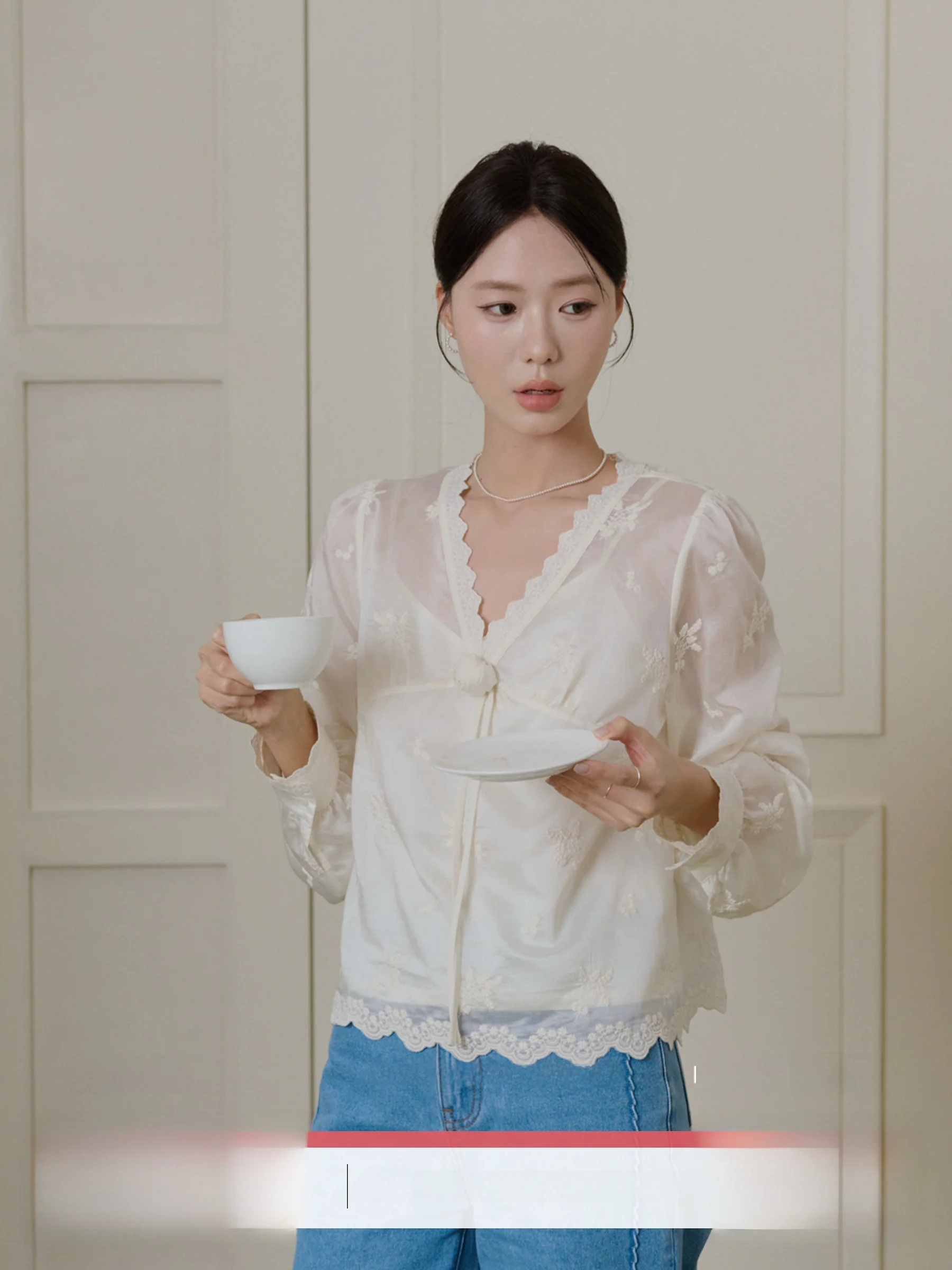 DH Large Flower Private Rose Lyocell Early Spring Korean Sle See tough V Ne Lace irt Rose Strap Two Piece Set Women's...
DH Large Flower Private Rose Lyocell Early Spring Korean Sle See tough V Ne Lace irt Rose Strap Two Piece Set Women's...