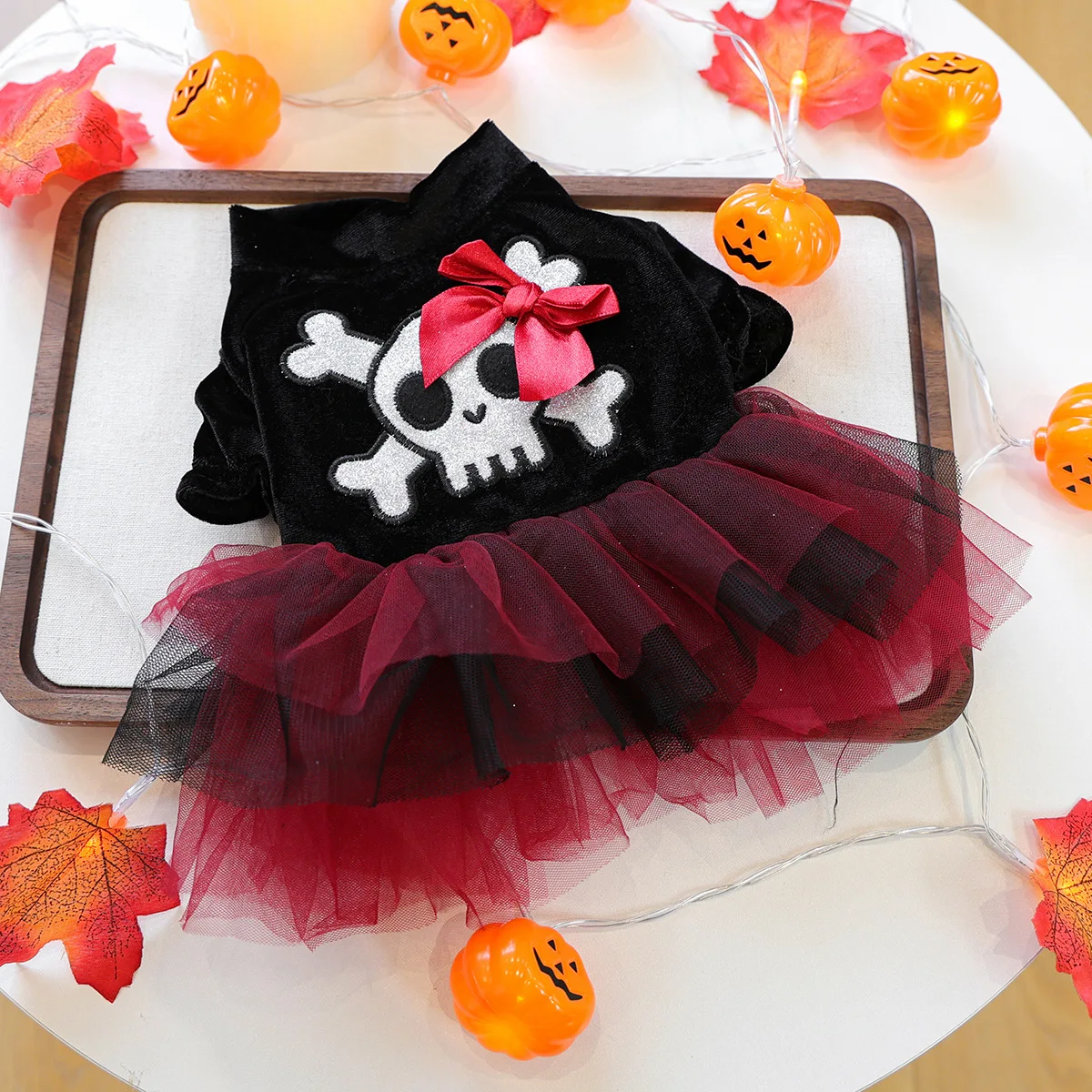 2025 Autumn Winter Puppy Skeleton Bow Dress Halloween Pet Costume Cute Pirate Puppy Kitten Casual Fashion Outfit
2025 Autumn Winter Puppy Skeleton Bow Dress Halloween Pet Costume Cute Pirate Puppy Kitten Casual Fashion Outfit