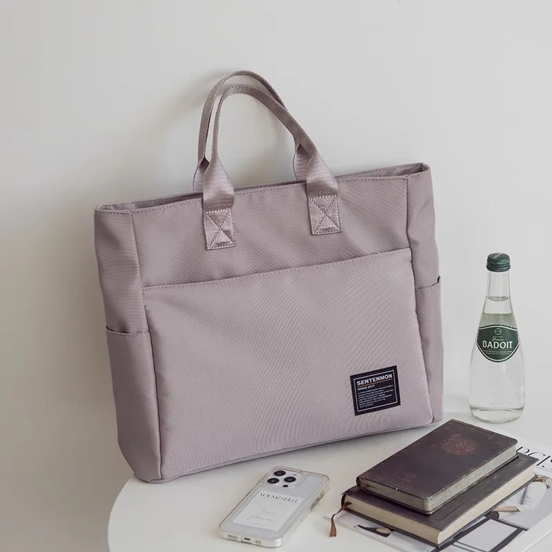 Новая сумка-тоут, модная мужская и женская тканевая сумка для поездок на работу, портативный портфель большой емкости
Новая сумка-тоут, модная мужская и женская тканевая сумка для поездок на работу, портативный портфель большой емкости