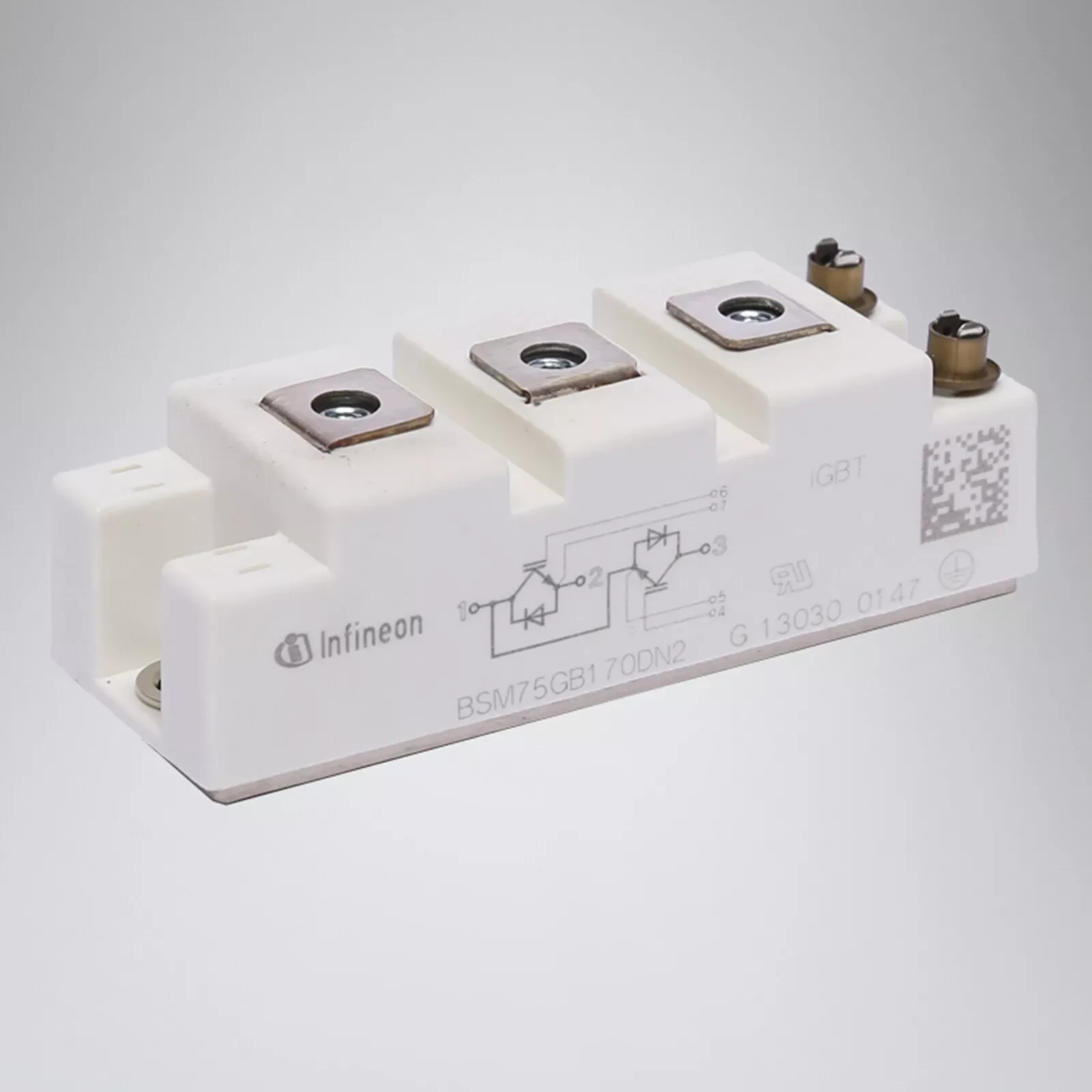 Новый и оригинальный модуль питания BSM75GB170DN2 Поставка электронных компонентов
Новый и оригинальный модуль питания BSM75GB170DN2 Поставка электронных компонентов