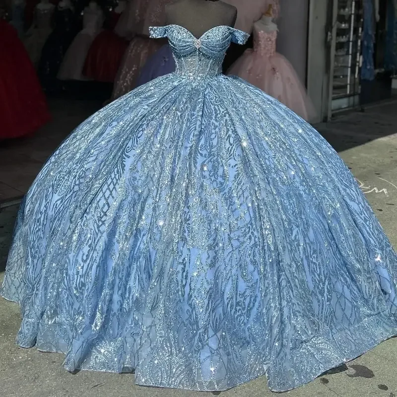 Customized Blue Princess Quinceanera Dresses Off Shoulder Ball Gown Glitter Appliques Lace Crystals Beads Tull Sweet 15th Dress
Customized Blue Princess Quinceanera Dresses Off Shoulder Ball Gown Glitter Appliques Lace Crystals Beads Tull Sweet 15th Dress