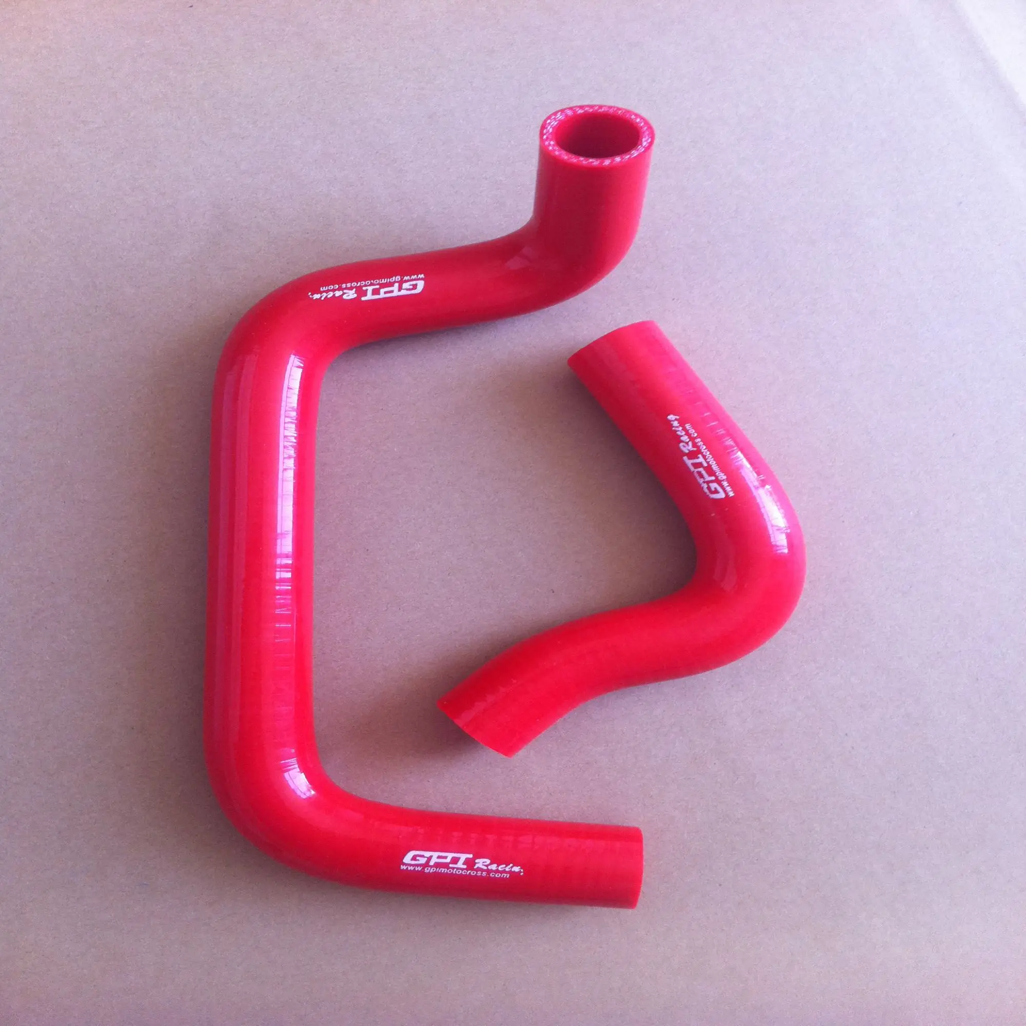 For 1973-1973 Datsun 1200 Base 1.2L L4 1971-1973 Silicone Radiator Hose Pipe Tube Kit 1971 1972 1973
For 1973-1973 Datsun 1200 Base 1.2L L4 1971-1973 Silicone Radiator Hose Pipe Tube Kit 1971 1972 1973