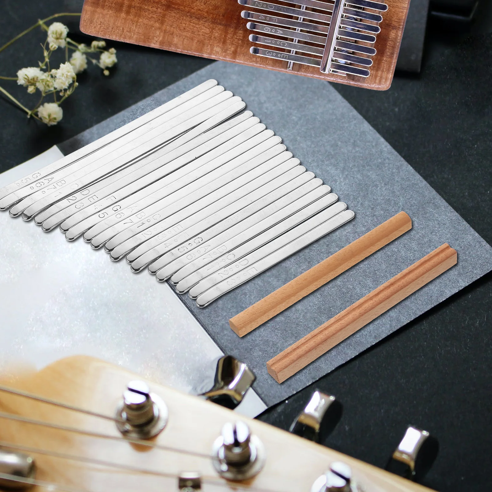 20 Buttons Kalimba Set Durable Steel Thumb Piano Parts Tuning Hammer DIY Tool Kit Musical Instrument Accessories
20 Buttons Kalimba Set Durable Steel Thumb Piano Parts Tuning Hammer DIY Tool Kit Musical Instrument Accessories