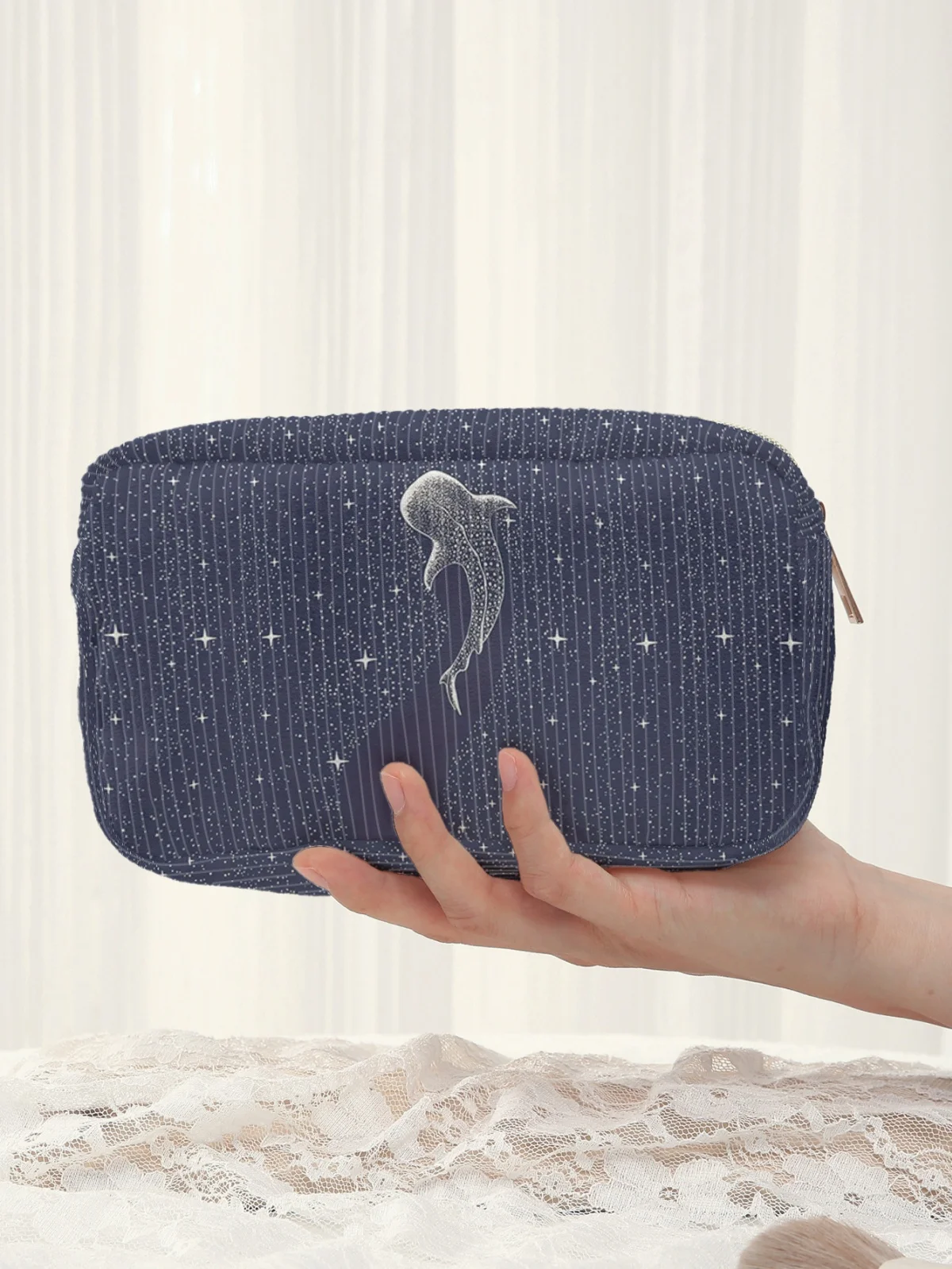 Starry Sky Wind Whale Shark Roaming Pattern Cosmetic Bag Large Capacity Travel Toiletries Bag Ladies' Makeup Storage Bag
Starry Sky Wind Whale Shark Roaming Pattern Cosmetic Bag Large Capacity Travel Toiletries Bag Ladies' Makeup Storage Bag