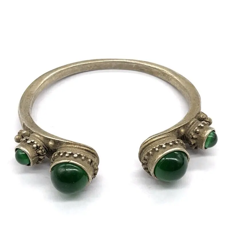 Old Collectible Chinese Tibet Silver Handwork Auspicious Green Jade Bracelet
Old Collectible Chinese Tibet Silver Handwork Auspicious Green Jade Bracelet