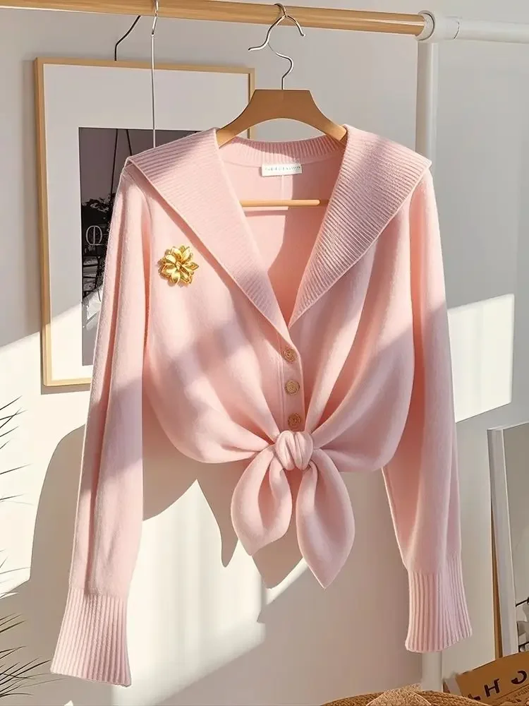 Spring and Autumn Niche Fashion Age Reduction Navy Collar Pink Sweater Korean Systemsexy Commuter Cute Cropped Cardigan
Spring and Autumn Niche Fashion Age Reduction Navy Collar Pink Sweater Korean Systemsexy Commuter Cute Cropped Cardigan