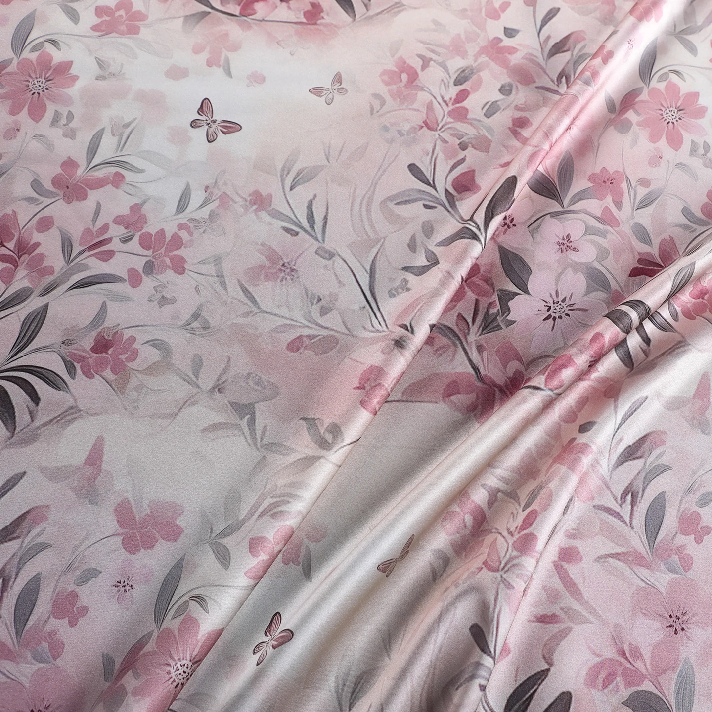 Printed Silk Fabric for Summer Comfortable Dress Horse-faced Skirt Pants Sewing Material R2068
Printed Silk Fabric for Summer Comfortable Dress Horse-faced Skirt Pants Sewing Material R2068