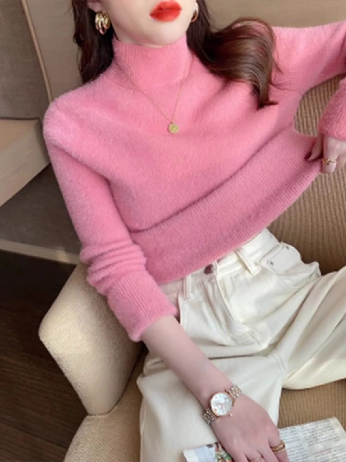 Thickened Pink Mink Velvet Half High Collar Women's Sweater Autumn Winter Warm One-Piece Velvet Northeast Base Shirt Inner Wear
Thickened Pink Mink Velvet Half High Collar Women's Sweater Autumn Winter Warm One-Piece Velvet Northeast Base Shirt Inner Wear