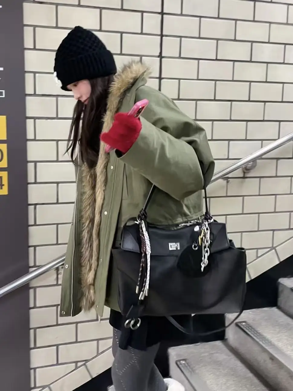 Осенне-зимняя портативная большая сумка Capaci Commuter Briease, универсальная простая сумка через плечо, повседневный коврик, женская...
Осенне-зимняя портативная большая сумка Capaci Commuter Briease, универсальная простая сумка через плечо, повседневный коврик, женская...