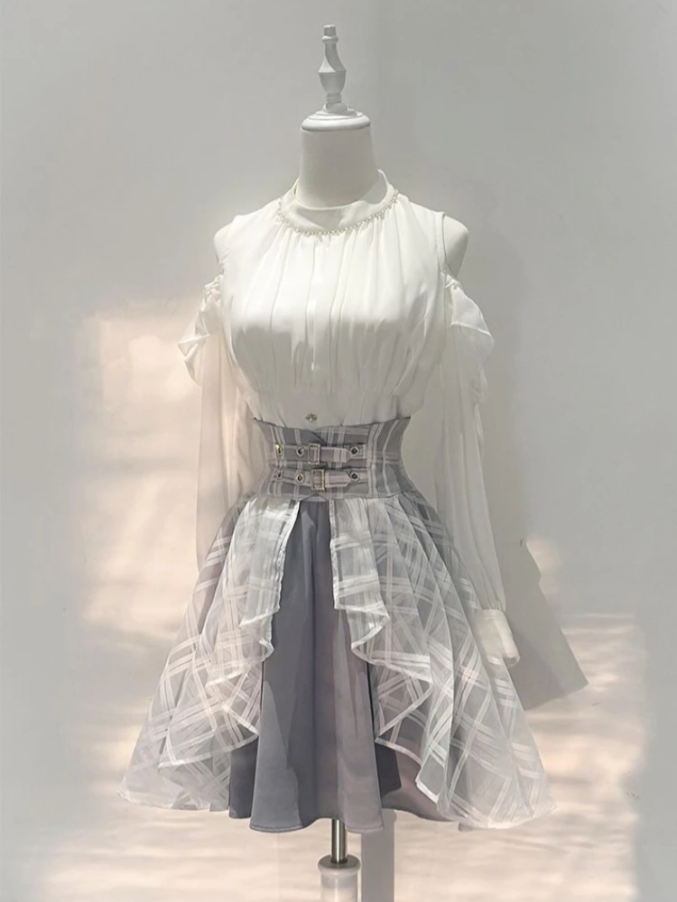 Japanese Vintage Kawaii Sweet 2 Piece Set Women Chic Off-shoulder Long Sleeve Shirt + High-waist Skirt Harajuku Casual Clothes
Japanese Vintage Kawaii Sweet 2 Piece Set Women Chic Off-shoulder Long Sleeve Shirt + High-waist Skirt Harajuku Casual Clothes