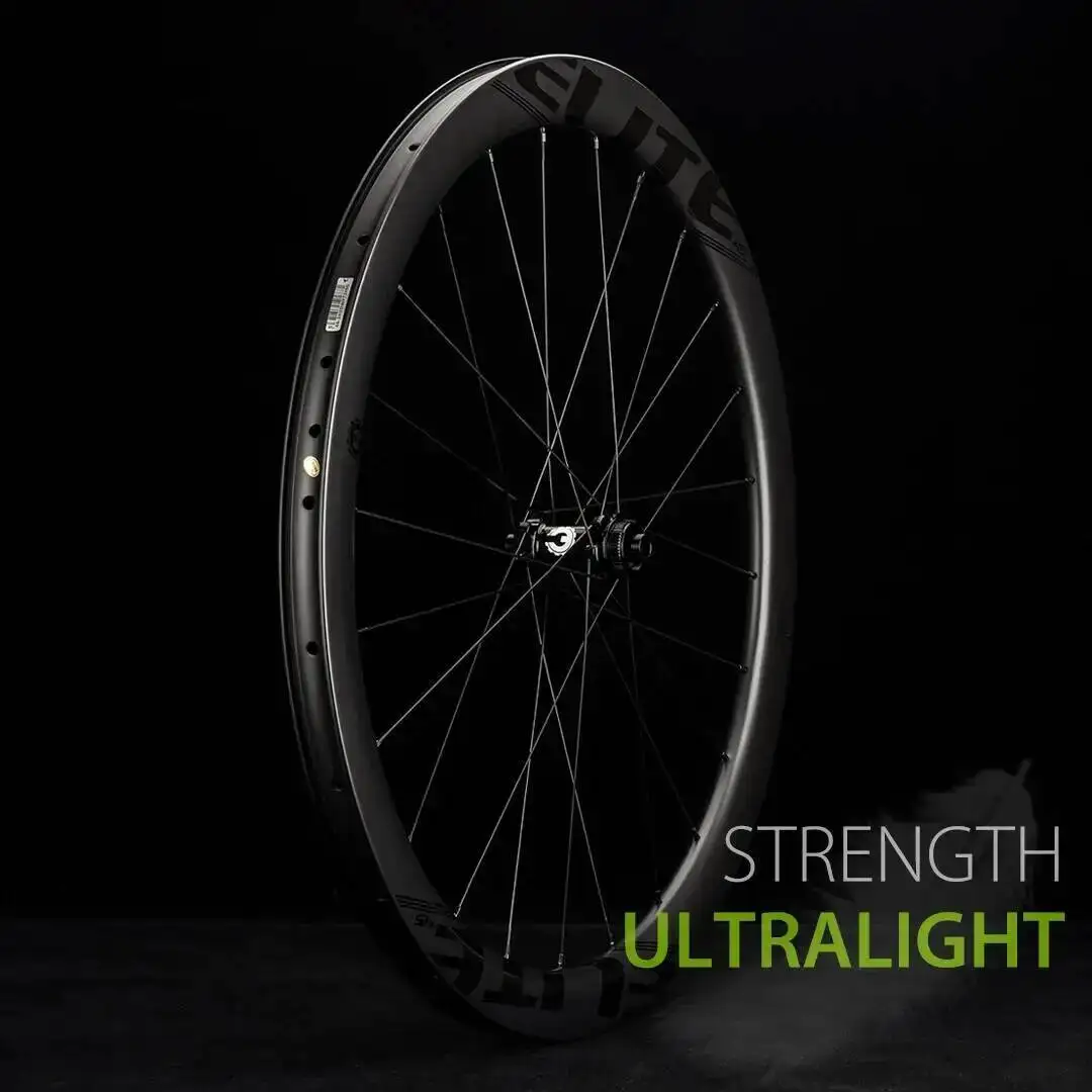 ELITEWHEELS Gravel EDGE Carbon Wheelset 700c Disc Brake Road Bike Wheels Wing 20 Spoke Ultralight 1356g Tubeless Ready 35/45mm
ELITEWHEELS Gravel EDGE Carbon Wheelset 700c Disc Brake Road Bike Wheels Wing 20 Spoke Ultralight 1356g Tubeless Ready 35/45mm