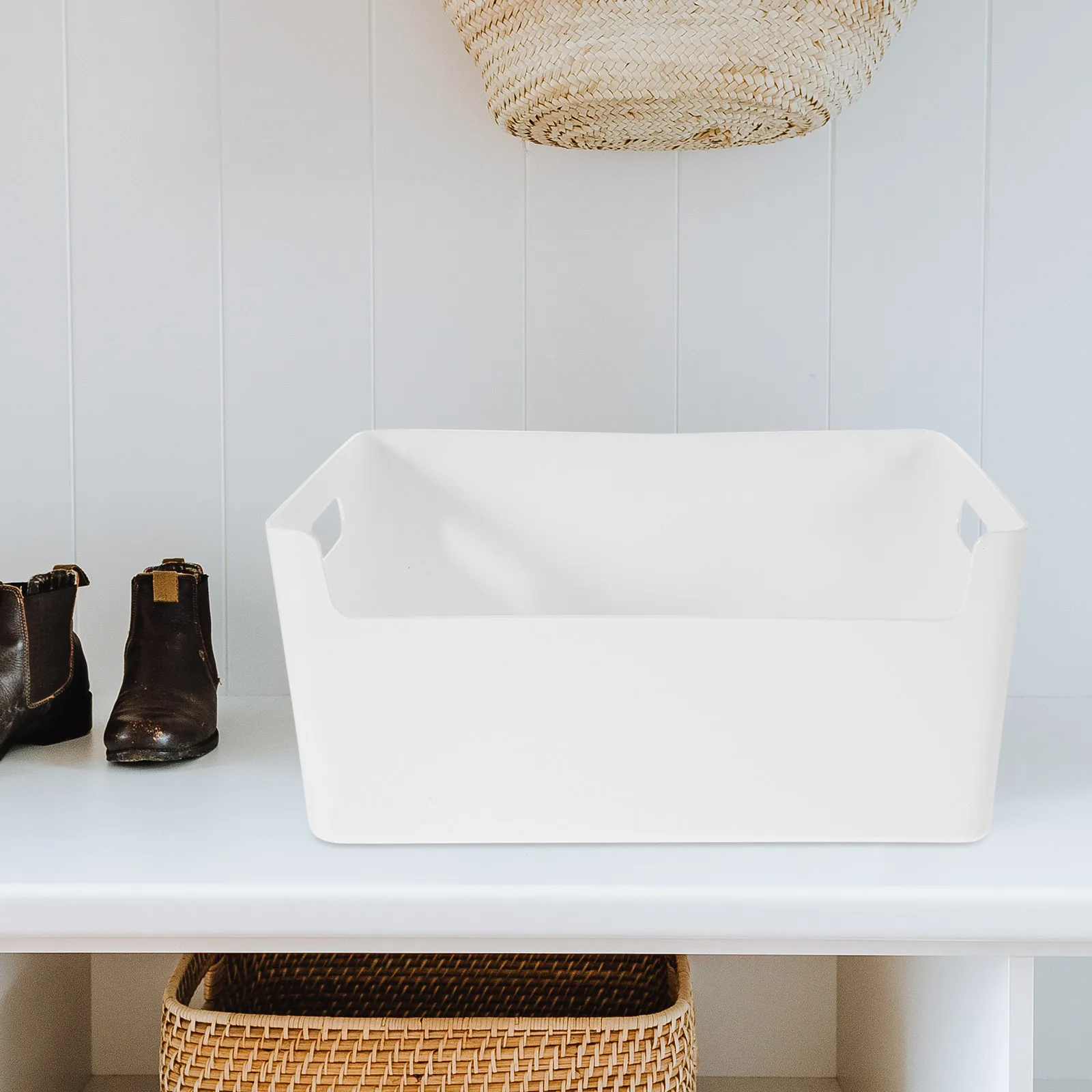 2pcs Plastic Storage Basket Compact Household Sundries Organizer Desktop Box Container With Handle For Bathroom Kitchen
2pcs Plastic Storage Basket Compact Household Sundries Organizer Desktop Box Container With Handle For Bathroom Kitchen