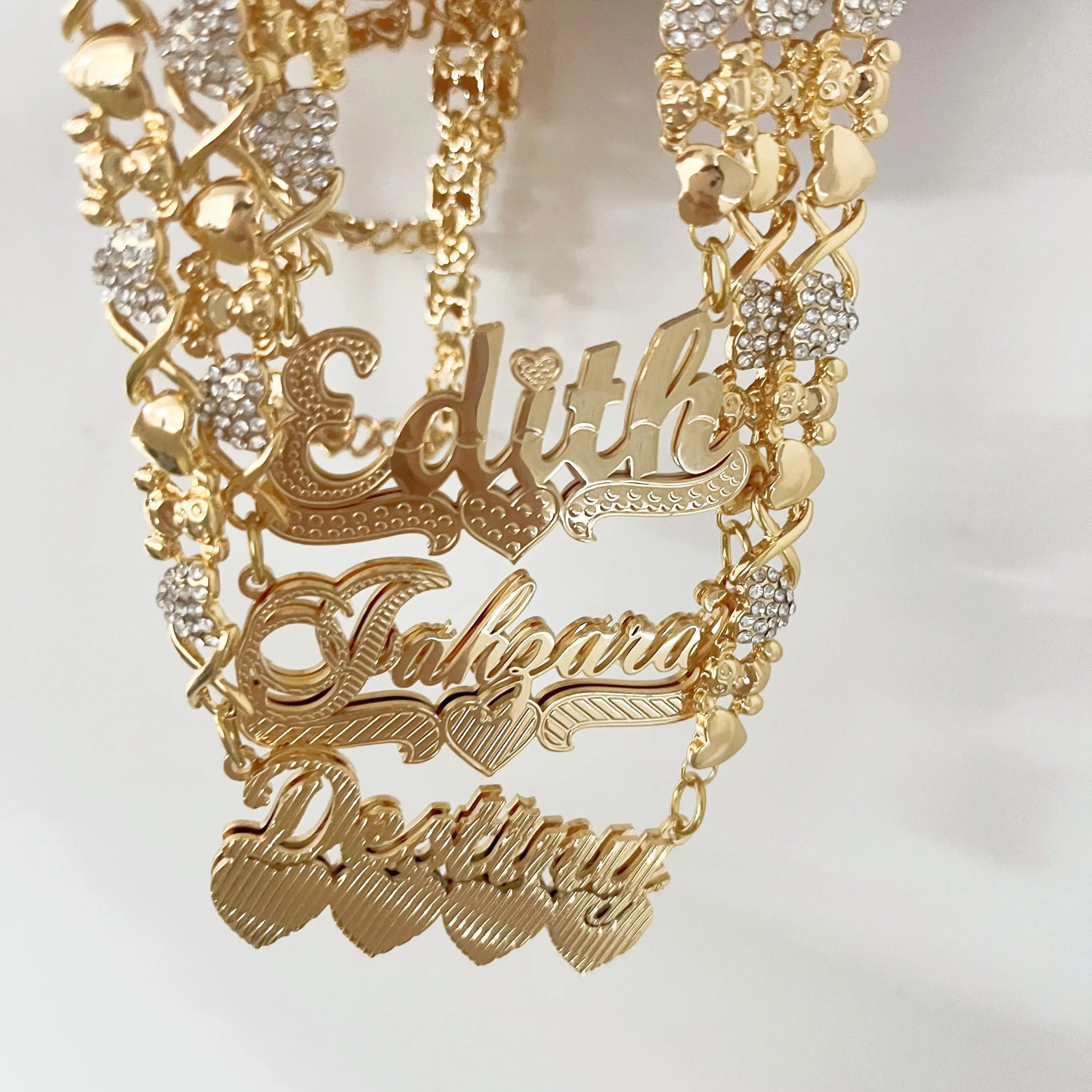 Custom Gold Name Necklace Personalized Bling Crystal Heart Chain Unique Nameplate Jewelry Trendy Statement Necklaces for Women
Custom Gold Name Necklace Personalized Bling Crystal Heart Chain Unique Nameplate Jewelry Trendy Statement Necklaces for Women