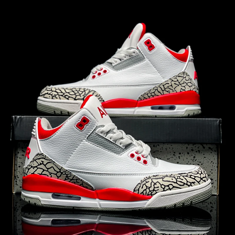 The9060series of sports shoes produced by BrandN feature a breathable upper design,adding an artistic touch to casual sportswear
The9060series of sports shoes produced by BrandN feature a breathable upper design,adding an artistic touch to casual sportswear