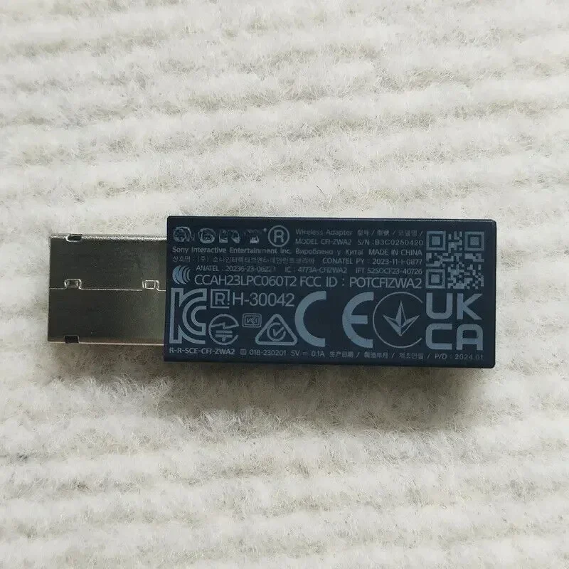 USB-адаптер приемника CFI-ZWA2 для Sony PlayStation Link USB-адаптер для PS PC/MAC
USB-адаптер приемника CFI-ZWA2 для Sony PlayStation Link USB-адаптер для PS PC/MAC