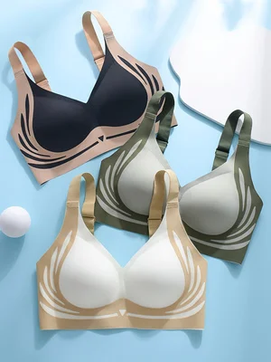 Three-piece adjustable upward pull women's underwear, with high support and no metal rings or labels, with back fasteners for opening and closing, and anti-sagging bra
Three-piece adjustable upward pull women's underwear, with high support and no metal rings or labels, with back fasteners for opening and closing, and anti-sagging bra