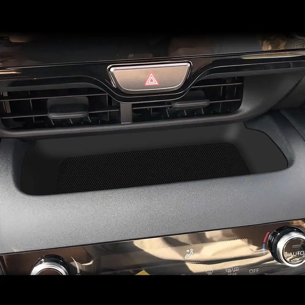 For Toyota Yaris Cross 2019-2025 Silicone Pad For Storage Box Under Navigation Screen Anti-slip Dustproof Silicone Pad M1E5
For Toyota Yaris Cross 2019-2025 Silicone Pad For Storage Box Under Navigation Screen Anti-slip Dustproof Silicone Pad M1E5