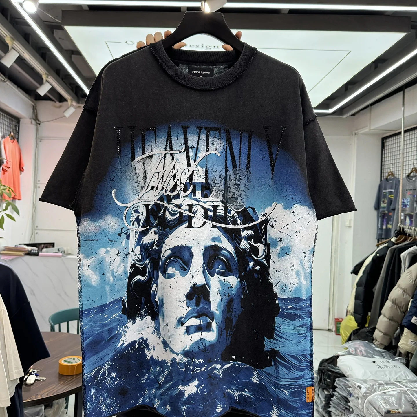 American Style Streetwear Vintage Washed Relaxed Fit Short Sleeve T-Shirt Creative Pattern Relief Printing Fashionable round ...
American Style Streetwear Vintage Washed Relaxed Fit Short Sleeve T-Shirt Creative Pattern Relief Printing Fashionable round ...