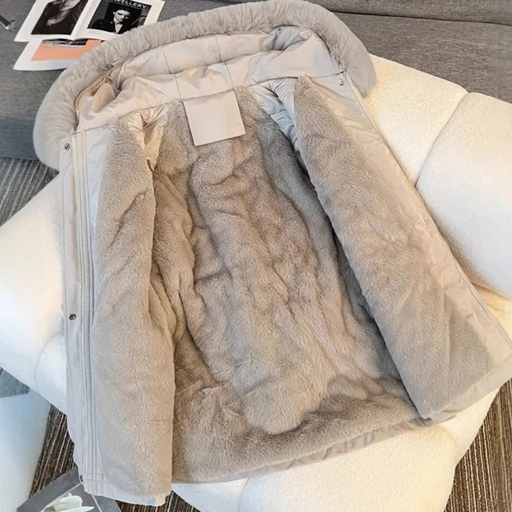 Women's Short Loose Thickened Cotton Jacket New Style Korean Version Winter Coat With Large Fur Collar In Stock
Women's Short Loose Thickened Cotton Jacket New Style Korean Version Winter Coat With Large Fur Collar In Stock
