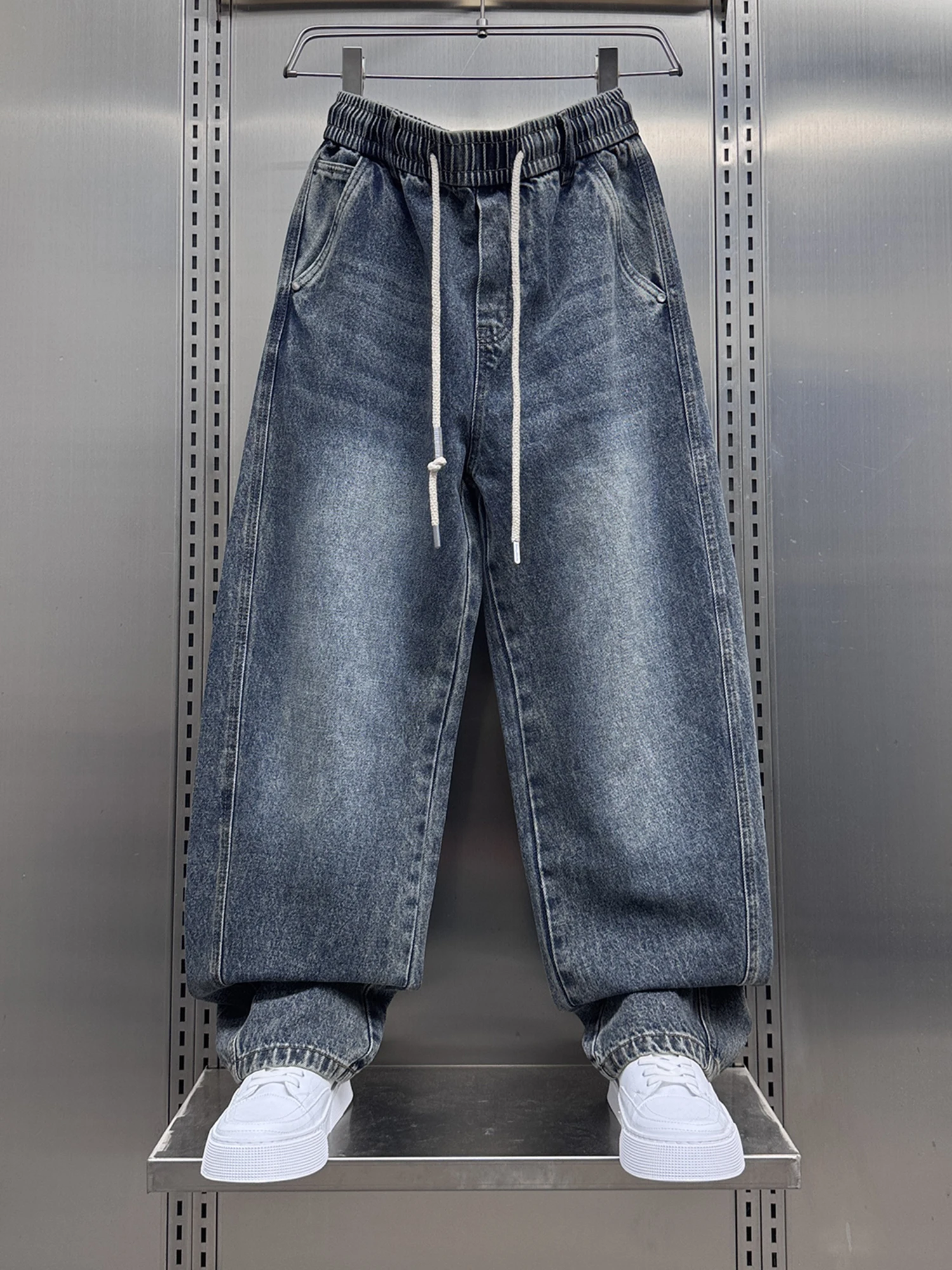 Fall 2025 Men's Straight Leg Wide Knife Jeans Casual Loose Fit Cotton Youth Trendy Brand High Street Style Comfortable Jeans
Fall 2025 Men's Straight Leg Wide Knife Jeans Casual Loose Fit Cotton Youth Trendy Brand High Street Style Comfortable Jeans