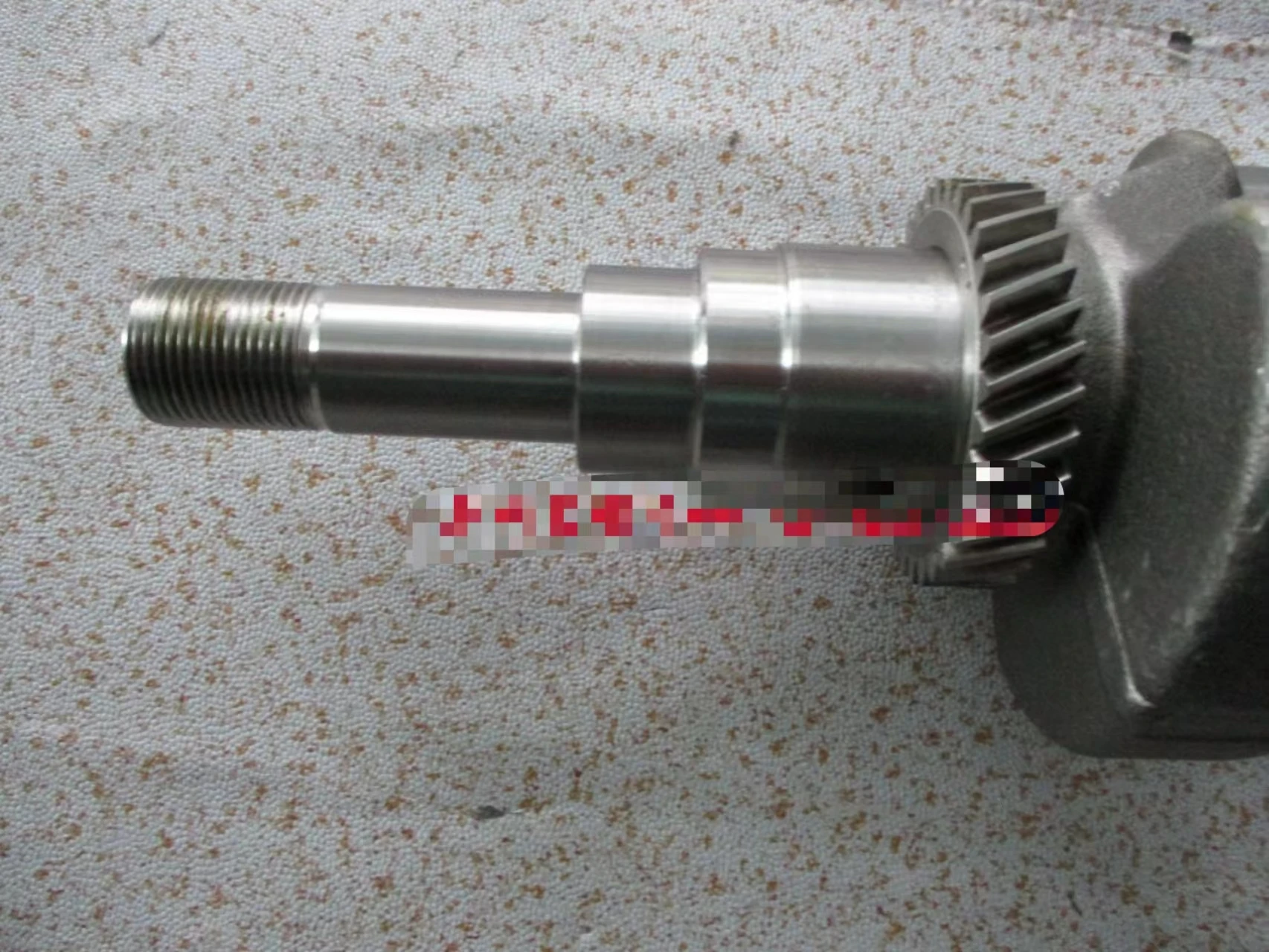 Japan Robin twin-cylinder engine water pump crankshaft Robin EH65 threaded crankshaft Subaru EH72-2 crankshaft
Japan Robin twin-cylinder engine water pump crankshaft Robin EH65 threaded crankshaft Subaru EH72-2 crankshaft