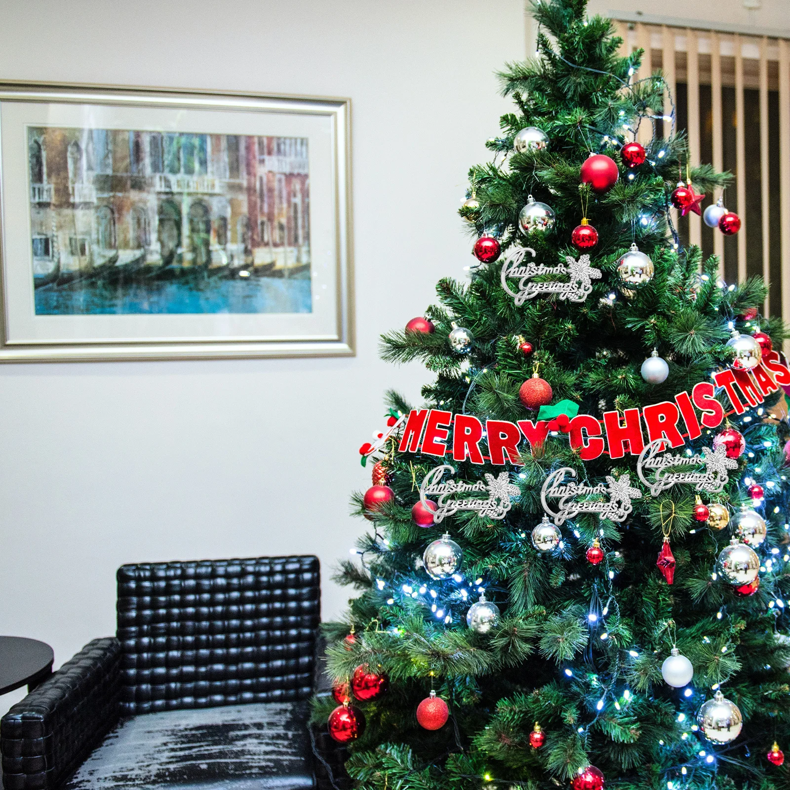 30Pcs Christmas Phrase Decorations Merry Words Xmas Tree Hangings Festive Plastic Ornaments Holiday Party Display Items
30Pcs Christmas Phrase Decorations Merry Words Xmas Tree Hangings Festive Plastic Ornaments Holiday Party Display Items