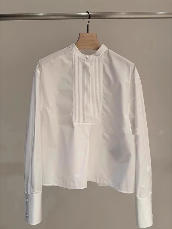 White Casual Commute Shirt Women's Spring New Loose Tuck Pleat Texture Stand Collar Simple Design Sense Top
White Casual Commute Shirt Women's Spring New Loose Tuck Pleat Texture Stand Collar Simple Design Sense Top