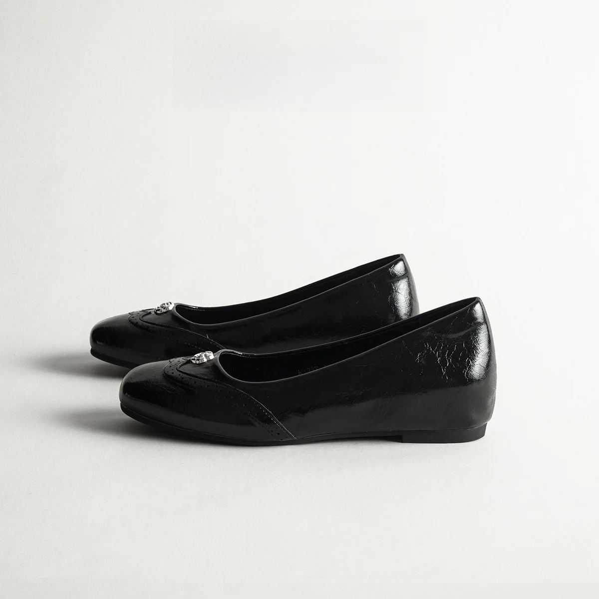 Leather Retro Mary Jane Flat Shoes Women's Spring Versatile Gentle Personality Slip-On Commute Low Cut Single Shoes
Leather Retro Mary Jane Flat Shoes Women's Spring Versatile Gentle Personality Slip-On Commute Low Cut Single Shoes