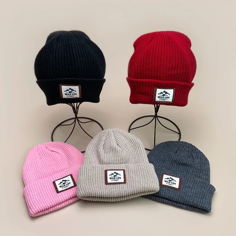 Korean PATCH Mountain Knitted Hats Autumn and Winter Retro New Unisex ins Warm Casual Versatile Street Fashion Outdoor Beanies
Korean PATCH Mountain Knitted Hats Autumn and Winter Retro New Unisex ins Warm Casual Versatile Street Fashion Outdoor Beanies