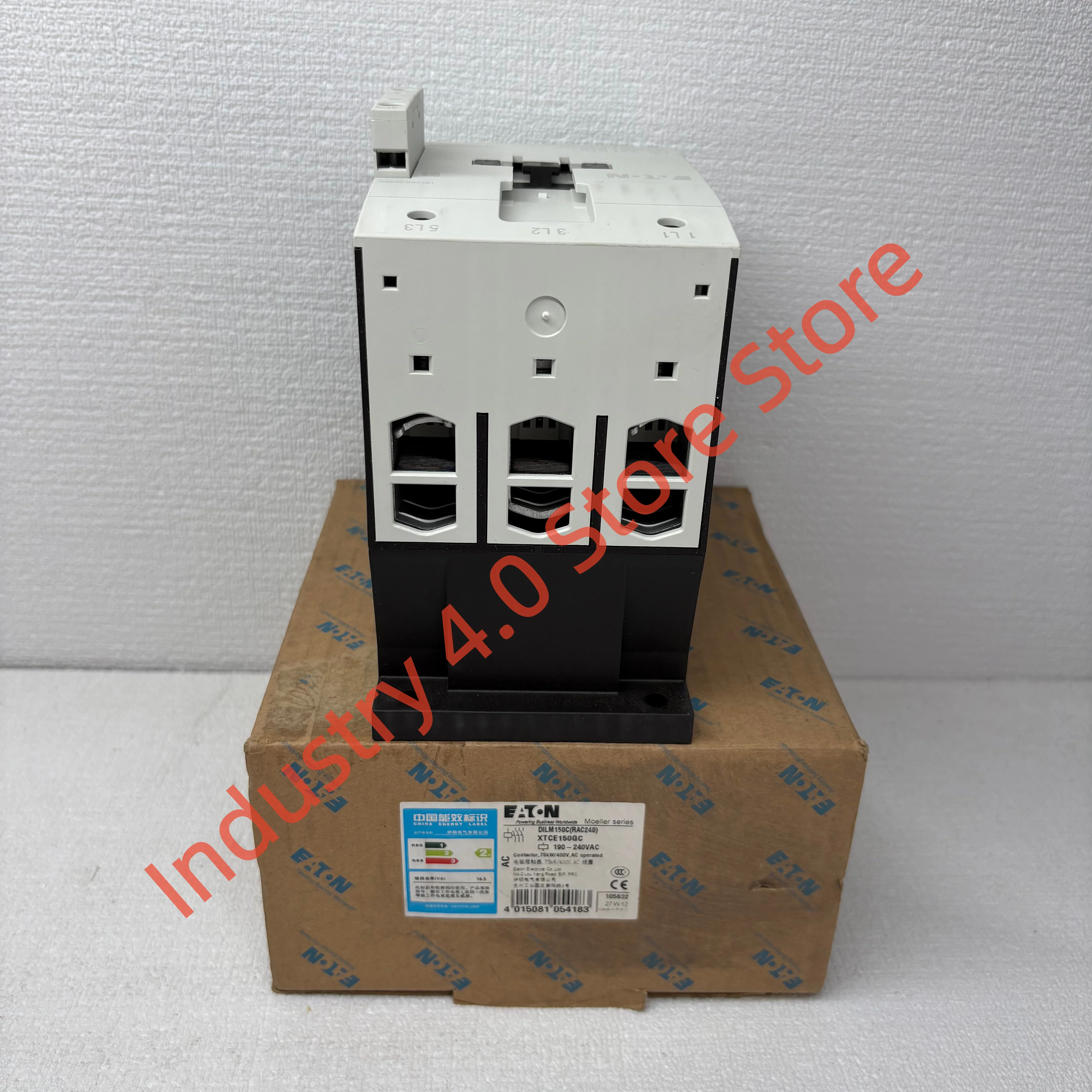 DILM150(RAC240)New original contactor
DILM150(RAC240)New original contactor