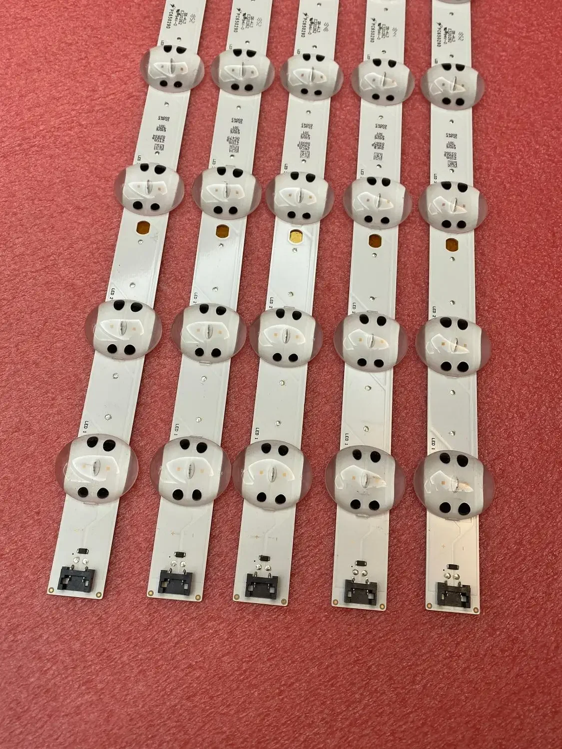 LED Backlight Strip for 60“TV 60UK6090PUA 60UK6200PLA 60UK6200PSA NC600DQE 60UK62 SVL600A43 EAV64252301
LED Backlight Strip for 60“TV 60UK6090PUA 60UK6200PLA 60UK6200PSA NC600DQE 60UK62 SVL600A43 EAV64252301