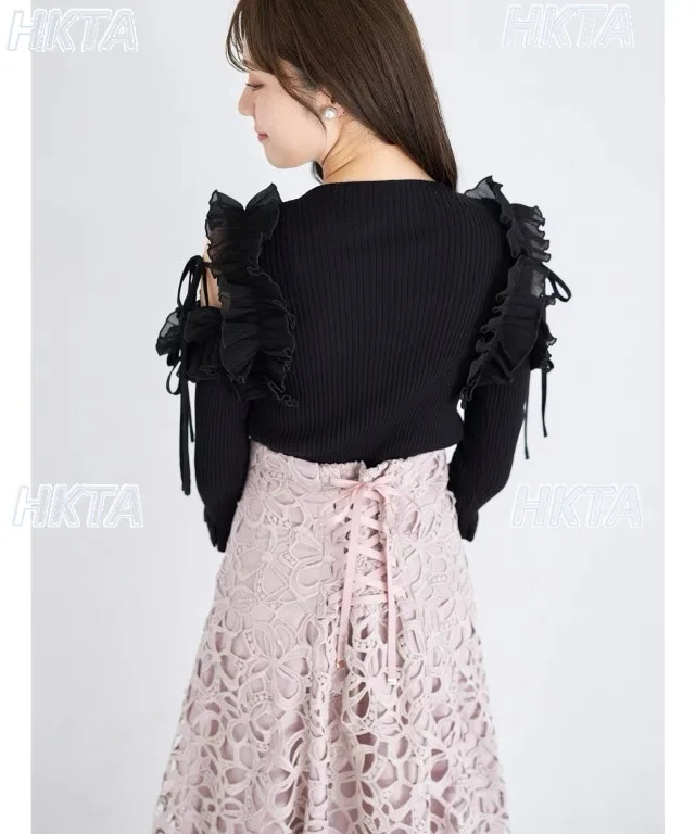 Japanese Style 2025 Summer New Lace Embroidered Back Strap Fishtail Skirts Women Commuting Loose Casual Versatile Sweet Skirts
Japanese Style 2025 Summer New Lace Embroidered Back Strap Fishtail Skirts Women Commuting Loose Casual Versatile Sweet Skirts