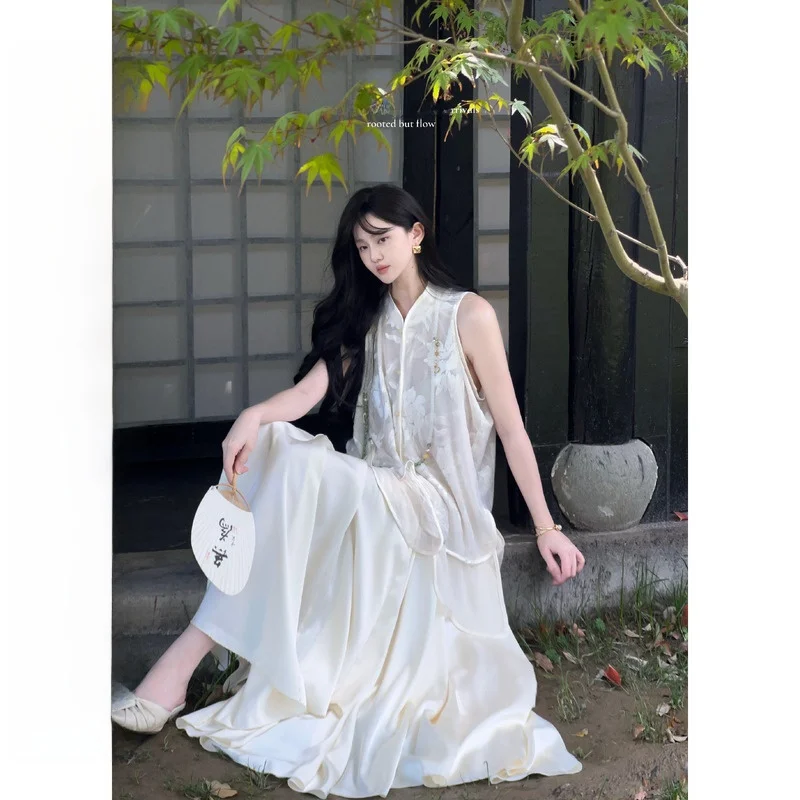 New Chinese Style Heavy Embroidery Velvet Half Skirt Set Moon Cage Silk Velvet 4m Material High Waist Long Length Spring Summer
New Chinese Style Heavy Embroidery Velvet Half Skirt Set Moon Cage Silk Velvet 4m Material High Waist Long Length Spring Summer