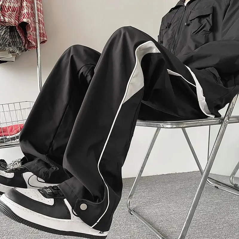 Fashion Korean street sports casual straight pants summer hip hop y2k zipper outdoor waterproof loose simple sports hiking pants
Fashion Korean street sports casual straight pants summer hip hop y2k zipper outdoor waterproof loose simple sports hiking pants