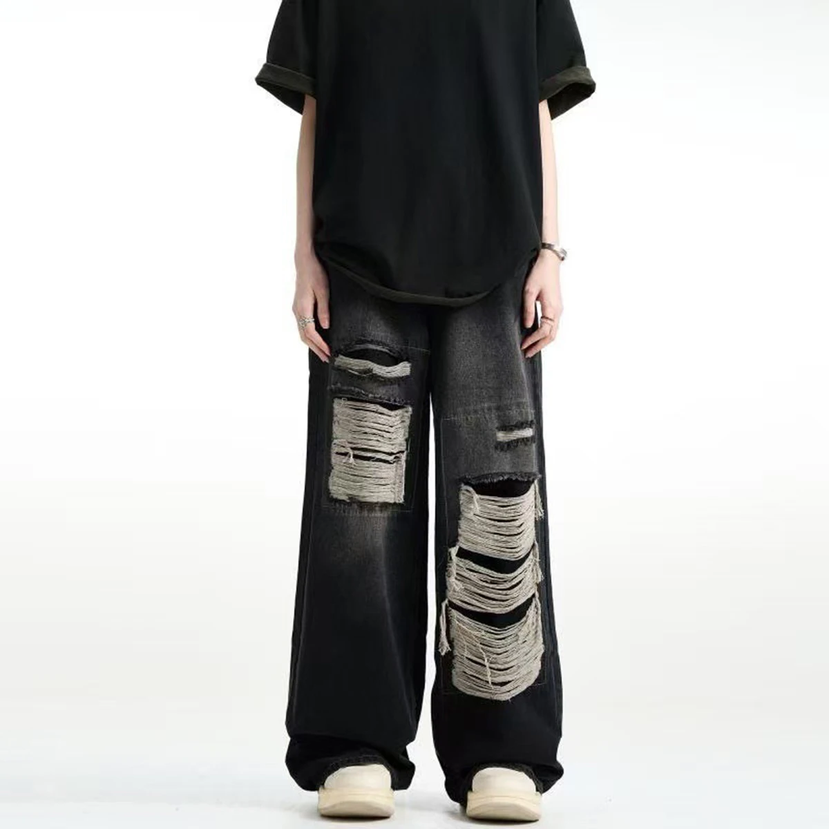 Vintage ripped jeans for men, spring washed, aged, loose, wide-leg, straight-cut, floor-length, high street pants
Vintage ripped jeans for men, spring washed, aged, loose, wide-leg, straight-cut, floor-length, high street pants