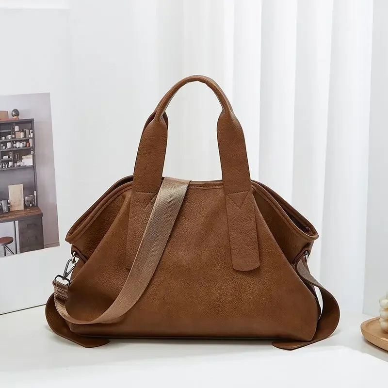 High Appearance Level Fashion Women's Bag Large Capacity All-in-one Single Shoulder Crossbody Tote Bag Retro Simple Dumpling Bag
High Appearance Level Fashion Women's Bag Large Capacity All-in-one Single Shoulder Crossbody Tote Bag Retro Simple Dumpling Bag