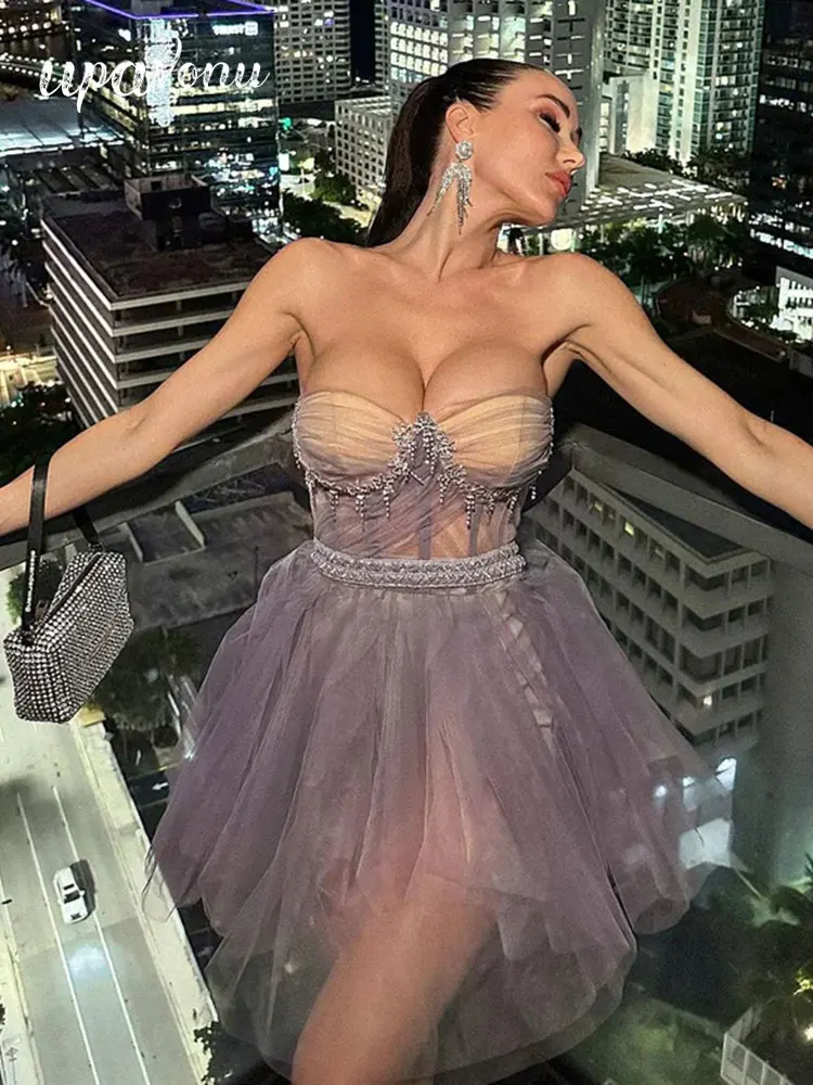 Women Diamond Embedding Design Mini Tulle Poached Dress Strapless Sleeveless Backless A-line Dress Cocktail Evening Party Dress
Women Diamond Embedding Design Mini Tulle Poached Dress Strapless Sleeveless Backless A-line Dress Cocktail Evening Party Dress