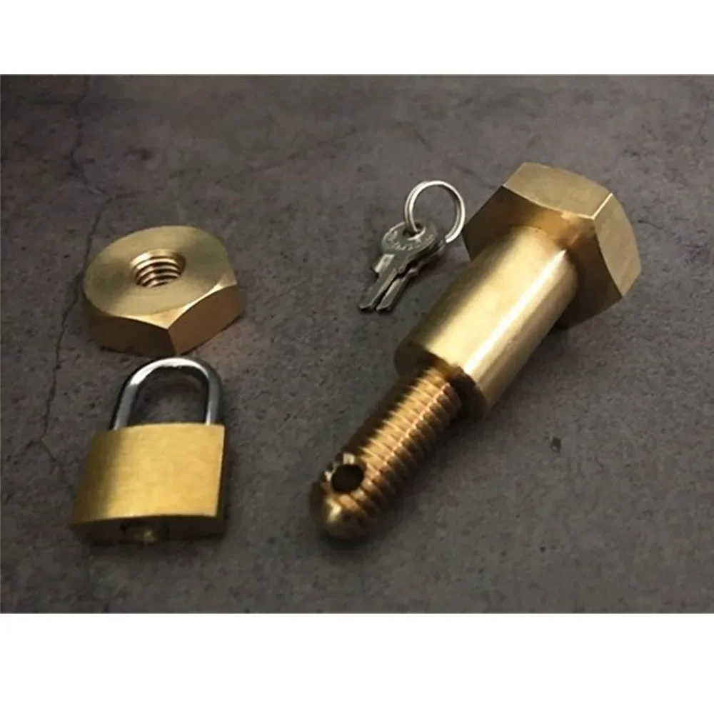 Bolt Miracle (латунь) Крупным планом Волшебные трюки Кольцо с трюком Come Into Bolt Magia Волшебник Вечеринка Бар Иллюзии Ментализм Реквизит
Bolt Miracle (латунь) Крупным планом Волшебные трюки Кольцо с трюком Come Into Bolt Magia Волшебник Вечеринка Бар Иллюзии Ментализм Реквизит