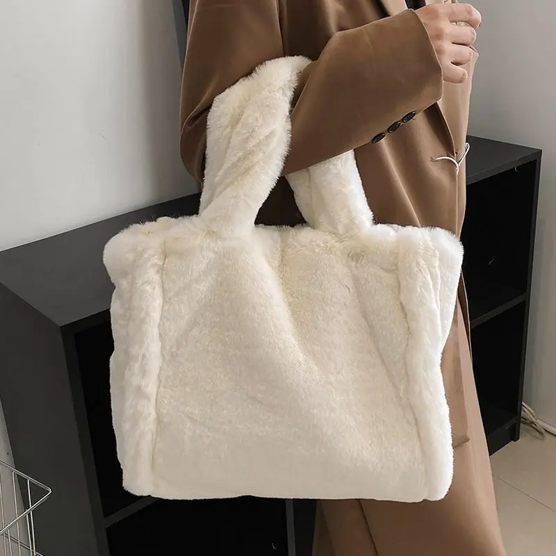 Shoulder Bag Large Capacity Storage Plush Solid Color New Soft Student Commuter Shopping Travel Tote Sweet Purses and Handbags
Shoulder Bag Large Capacity Storage Plush Solid Color New Soft Student Commuter Shopping Travel Tote Sweet Purses and Handbags