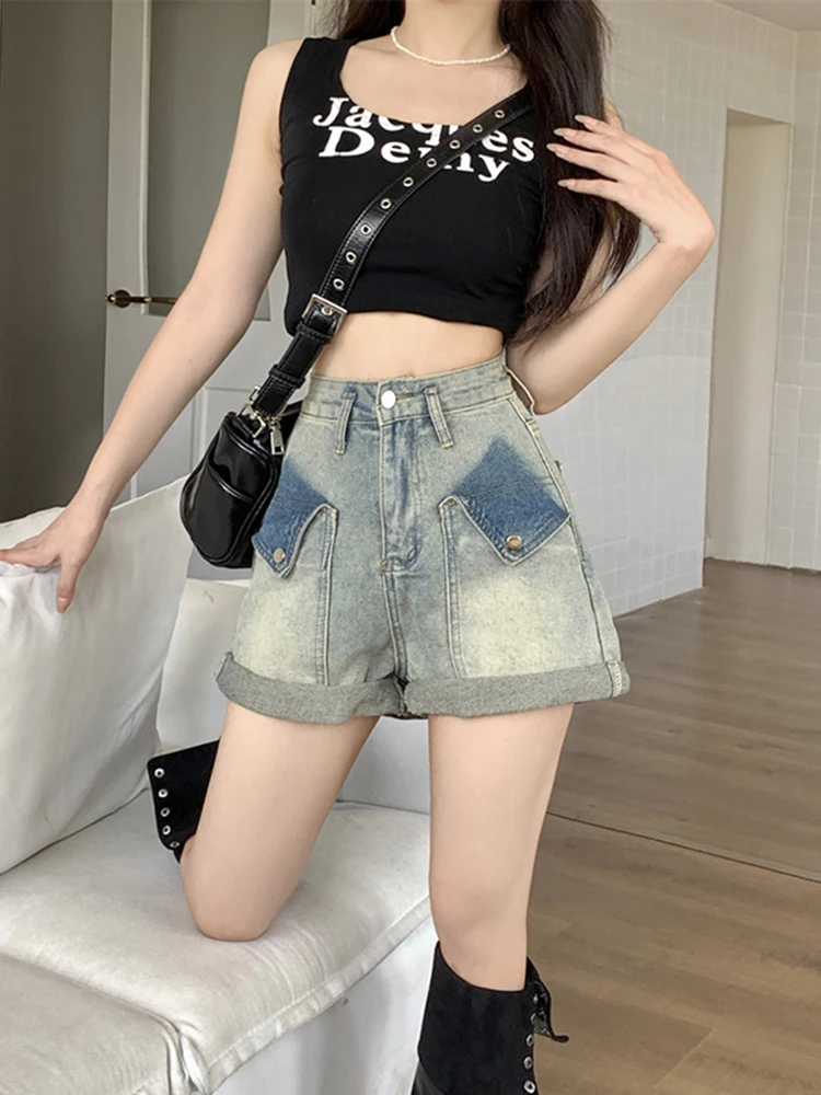 Women's Denim Shorts High Waist Contrast Color Pockets Wide Leg Short Pants 2023 Summer Fashion
Women's Denim Shorts High Waist Contrast Color Pockets Wide Leg Short Pants 2023 Summer Fashion
