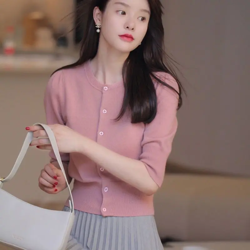Woman Knitted Sweaters Pullovers Female Vintage Casual Tops Ladies Autumn Solid Fashion Elastic Basic Sweater G558
Woman Knitted Sweaters Pullovers Female Vintage Casual Tops Ladies Autumn Solid Fashion Elastic Basic Sweater G558
