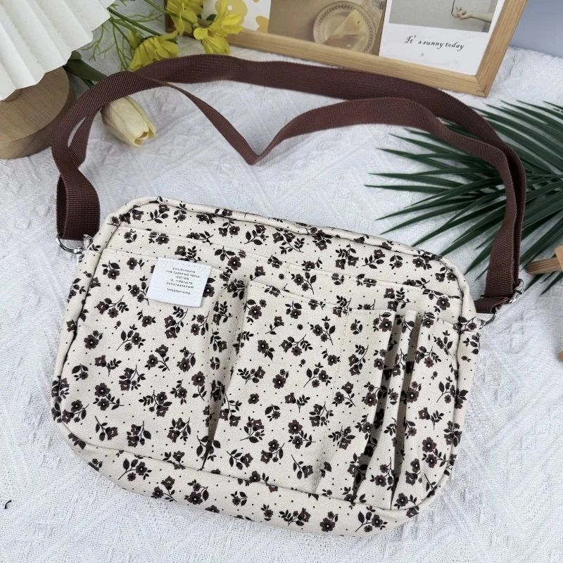 New In Stock Canvas Pencil Pouch Large Capacity Solid Color Japanese Style Portable Multifunctional Journal Storage Bag For Use
New In Stock Canvas Pencil Pouch Large Capacity Solid Color Japanese Style Portable Multifunctional Journal Storage Bag For Use