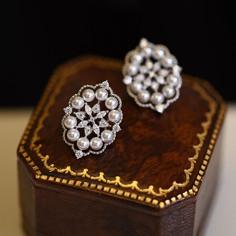 Fashion Vintage Fine Jewelry Daily Silver Jewelry Pearl rings for women luxury and exquisite temperament elegant gift adjusted
Fashion Vintage Fine Jewelry Daily Silver Jewelry Pearl rings for women luxury and exquisite temperament elegant gift adjusted