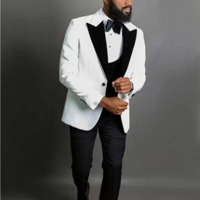 White Floral Suits Tuxedos For Men Wedding Prom Groomsmen Male Fashion Blazer African Fashion Costume (Jacket+Pants+Vest) 2025
White Floral Suits Tuxedos For Men Wedding Prom Groomsmen Male Fashion Blazer African Fashion Costume (Jacket+Pants+Vest) 2025