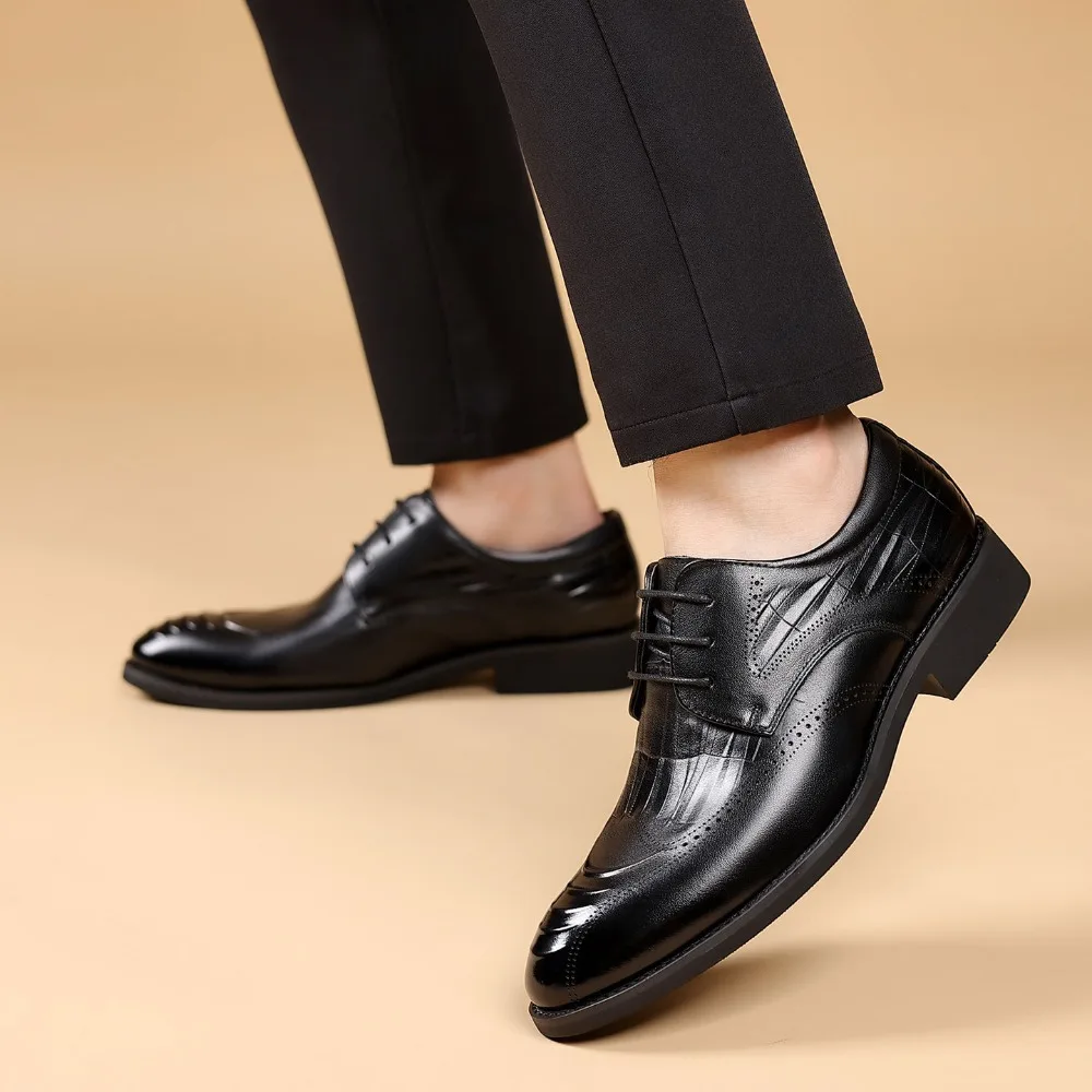 Autumn New LayerCowhide Business Genuine Comfortable Classic Fashion Shoes Commuter Formal Wear Heightened Leather Shoes Premium
Autumn New LayerCowhide Business Genuine Comfortable Classic Fashion Shoes Commuter Formal Wear Heightened Leather Shoes Premium