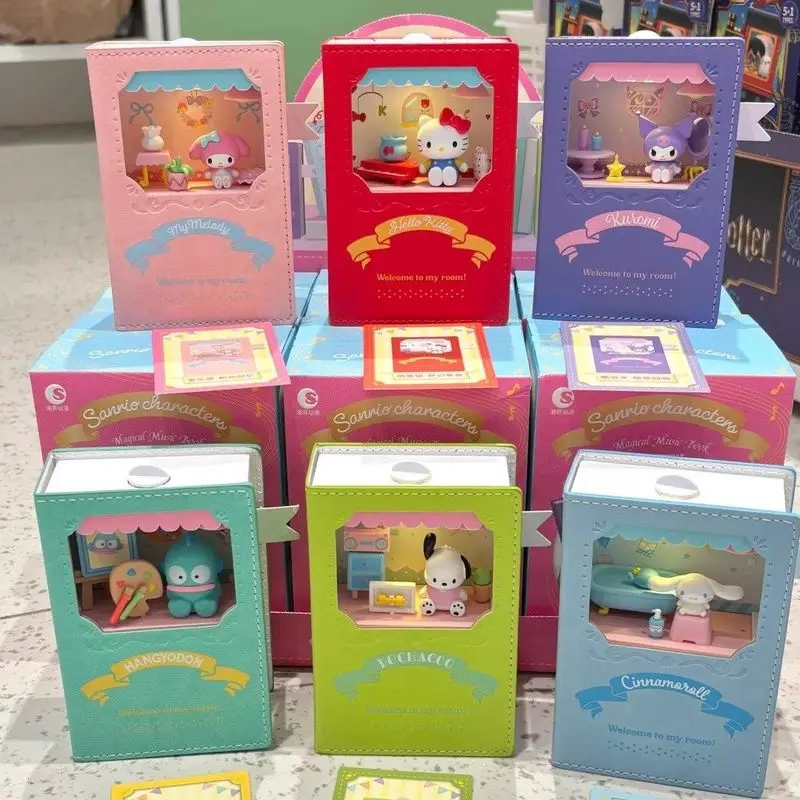 Hello Kitty Dream Piano Room Музыка Волшебная книга Серия Слепая коробка Игрушка Милая мультяшная фигурка Декор комнаты Коллекционный подарок
Hello Kitty Dream Piano Room Музыка Волшебная книга Серия Слепая коробка Игрушка Милая мультяшная фигурка Декор комнаты Коллекционный подарок