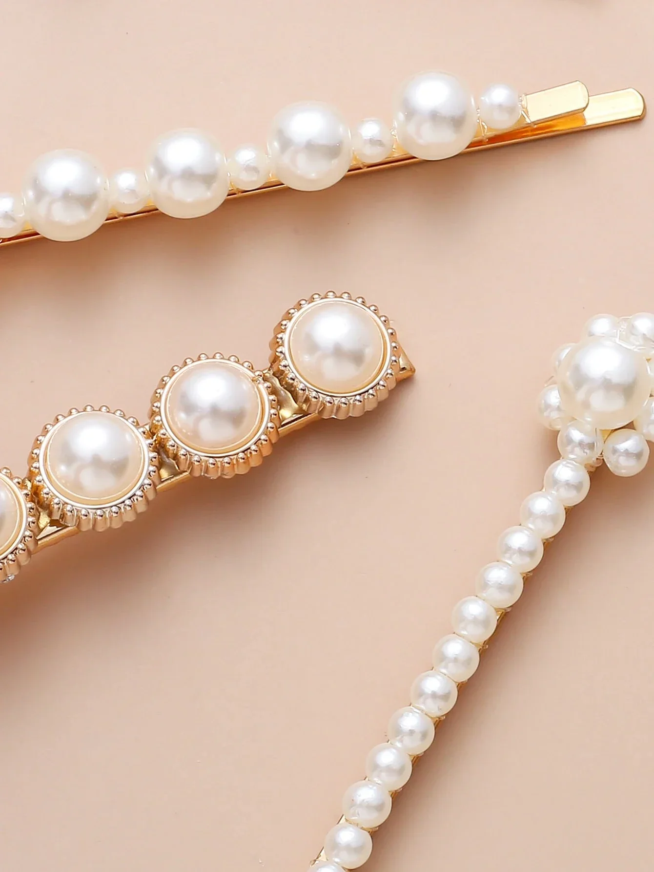 6pcs Faux Pearl Hair Clips Set Gold Tone Elegant Barrettes Claw Clips For Women
6pcs Faux Pearl Hair Clips Set Gold Tone Elegant Barrettes Claw Clips For Women